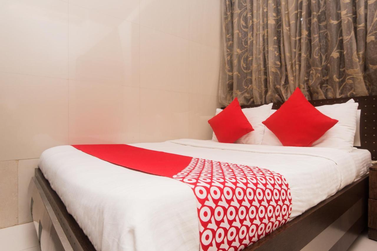 Hotel Oliver, Colaba มุมไบ ภายนอก รูปภาพ