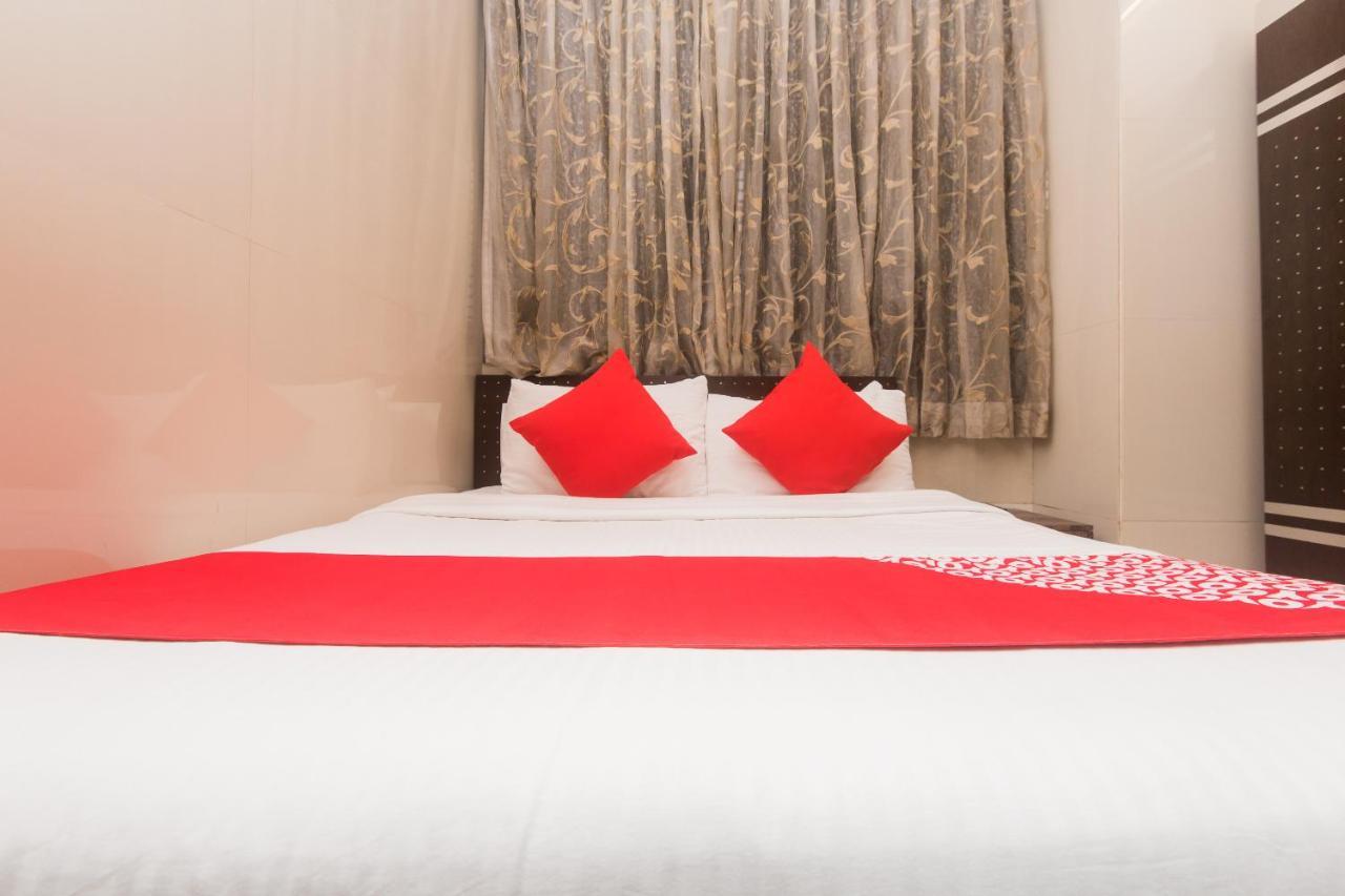 Hotel Oliver, Colaba มุมไบ ภายนอก รูปภาพ